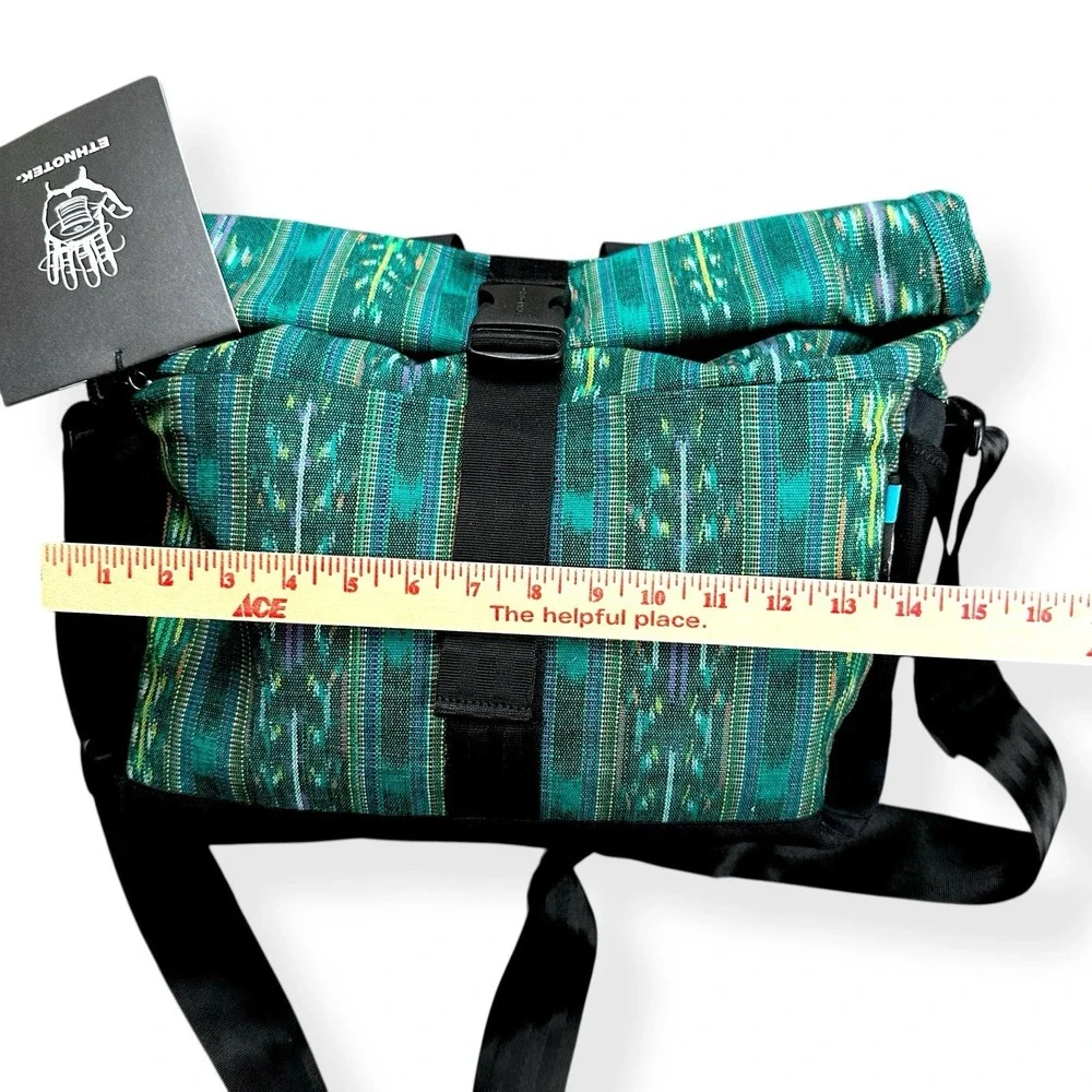 NEW ETHNOTEK Cyclo Foldover Laptop Sling Messenger Bag‎ Work Guatemala 4 Padded